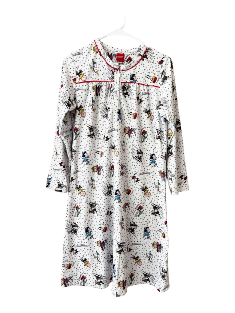 Peanuts Snoopy and Friends Ice Skating Long-Sleeve Nightgown SZ XL 14-16 Juniors